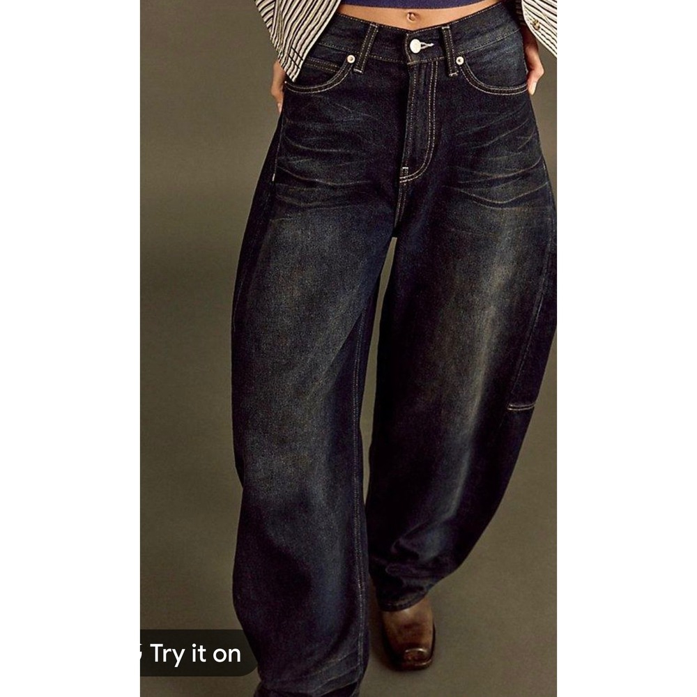 242.NWT Free People We The Free Bodie Arc Jeans Blue Barrel Leg sz 27